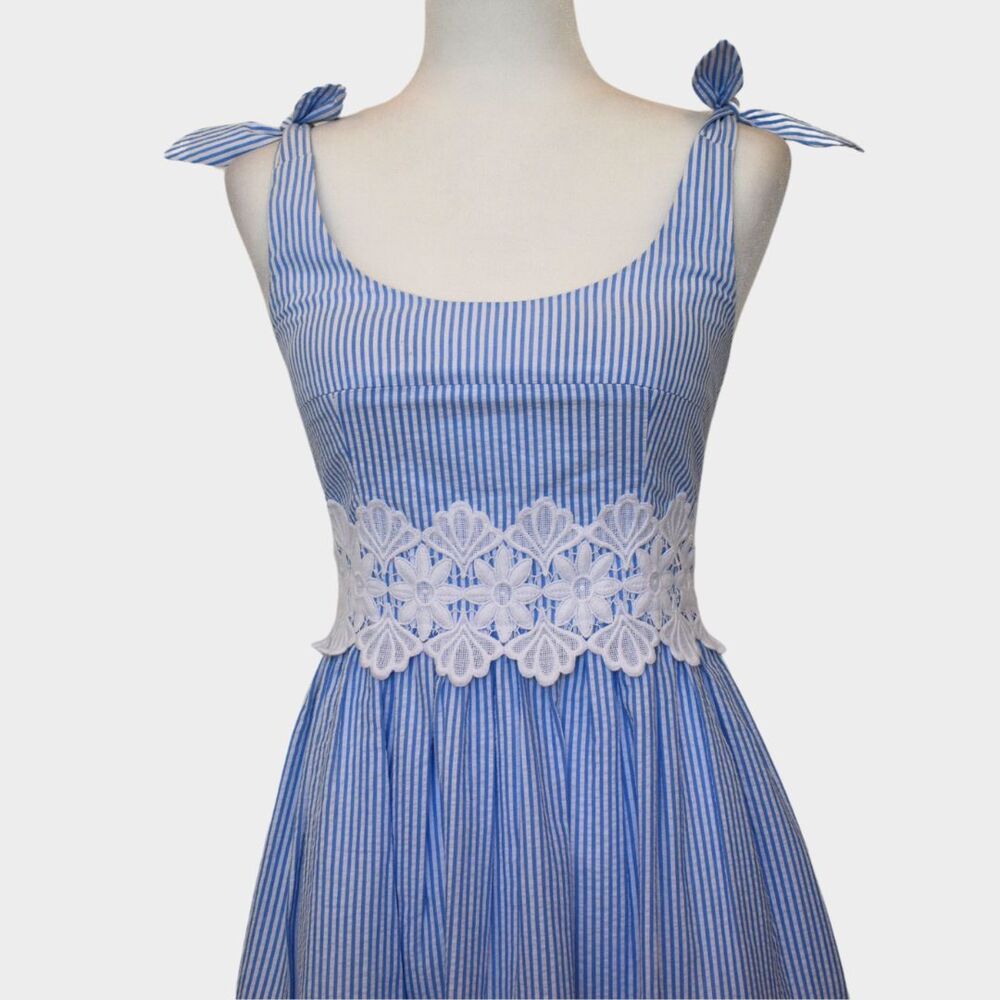 LILLY PULITZER Tessa Seersucker Striped Dress Blue/White Size 0 - Picture 5 of 10
